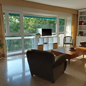  Apartment Conde De Vallellano Spain
